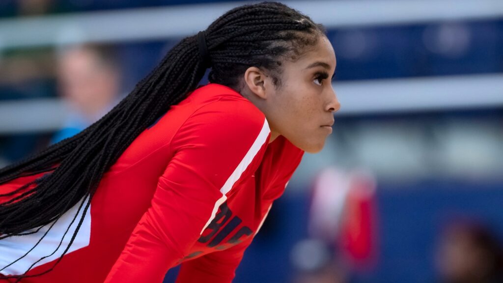 Howard University women’s volleyball team cruised past Georgetown